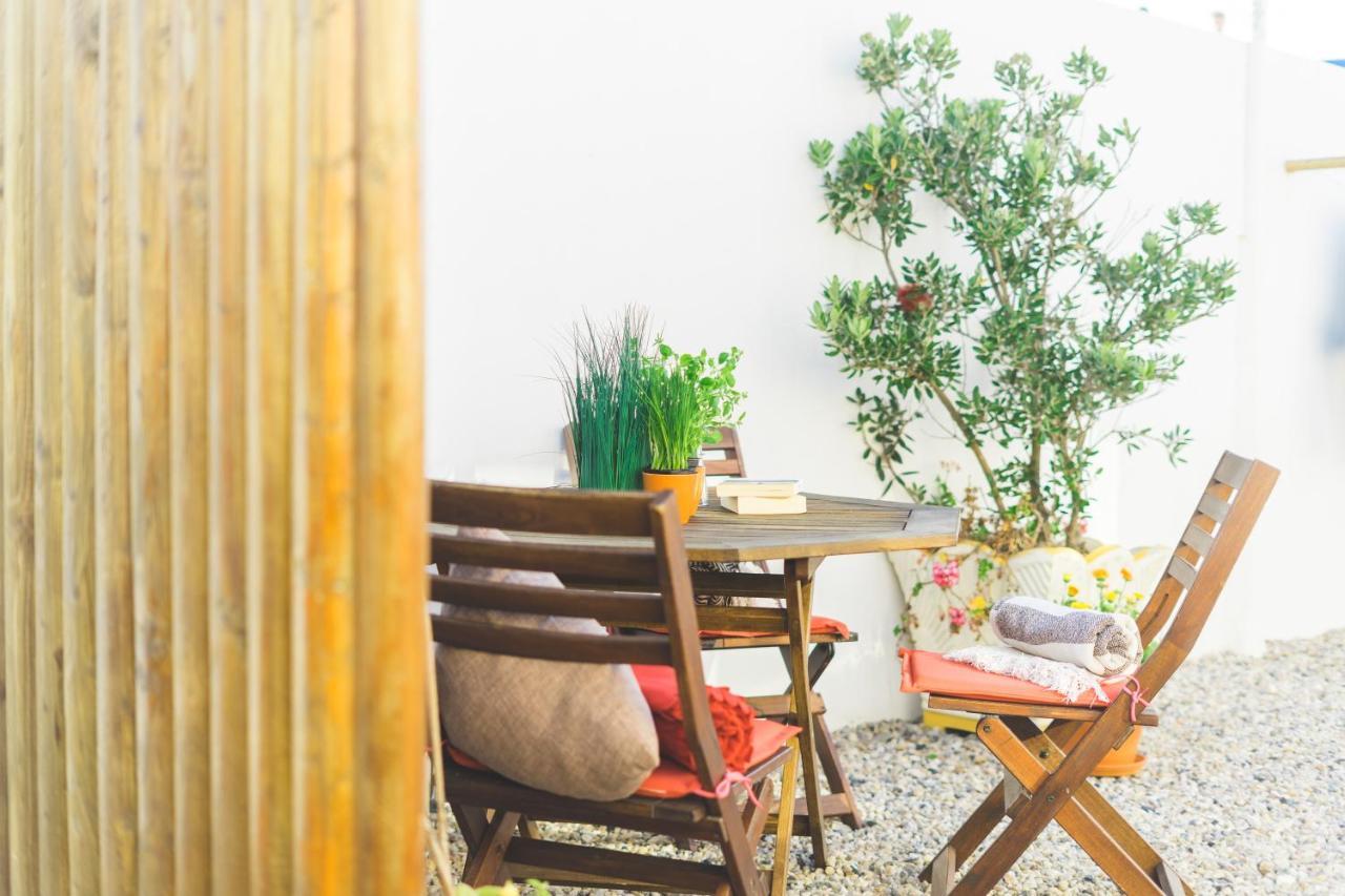 Soulsurfcamp Portugal Bed & Breakfast Peniche Exterior photo